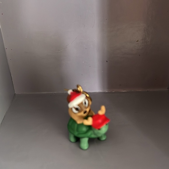 Miniature Hallmark Ornaments includes otter - Picture 5 of 16